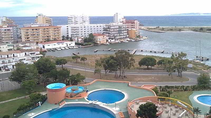 Isla De Rosas Hotel Bagian luar foto